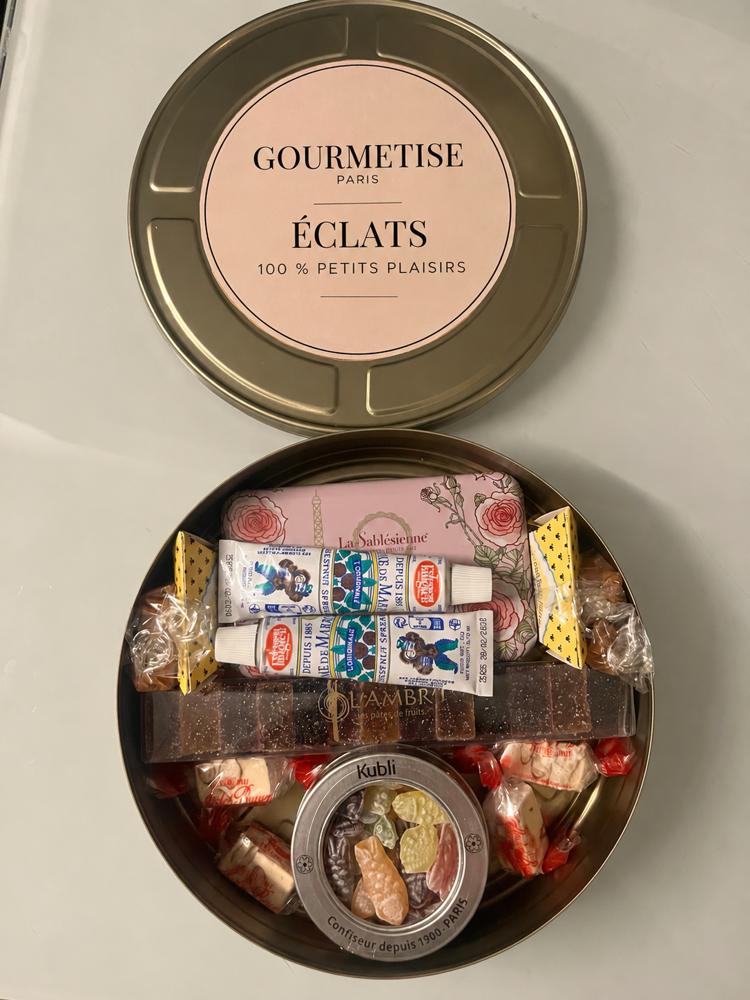 Sweet Box French gastronomic products Box sucrée gastronomique française, box de bonbons délices français